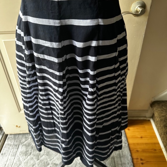 Talbots Knee Length Dress Navy Blue with Light Gray Stripes. Size 4. NWOT. - Picture 9 of 14